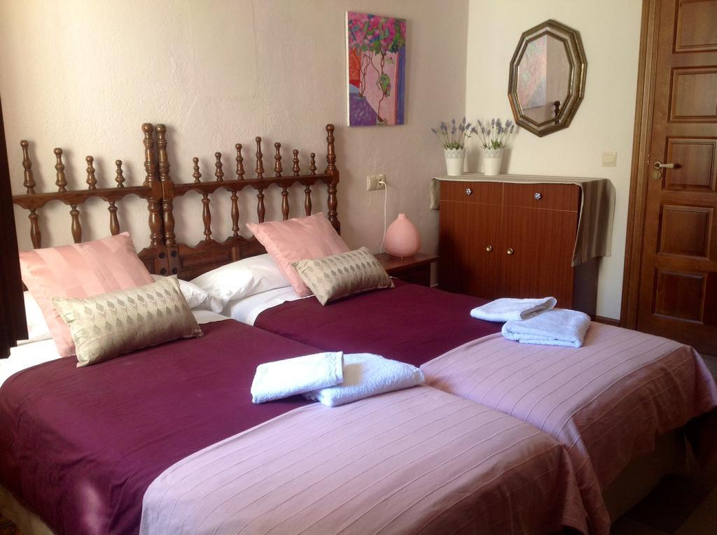 Casa Rural "Hazanas" Adanero エクステリア 写真