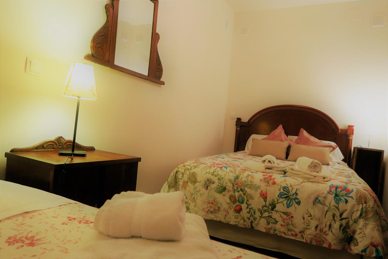 Casa Rural "Hazanas" Adanero エクステリア 写真